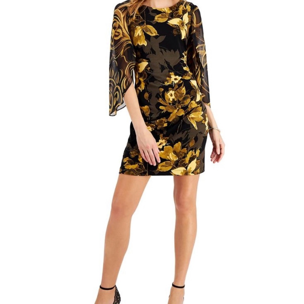 - Elegant Plum Color with Gold Floral Dress. Flowy sleeves. Size 10 in EUC